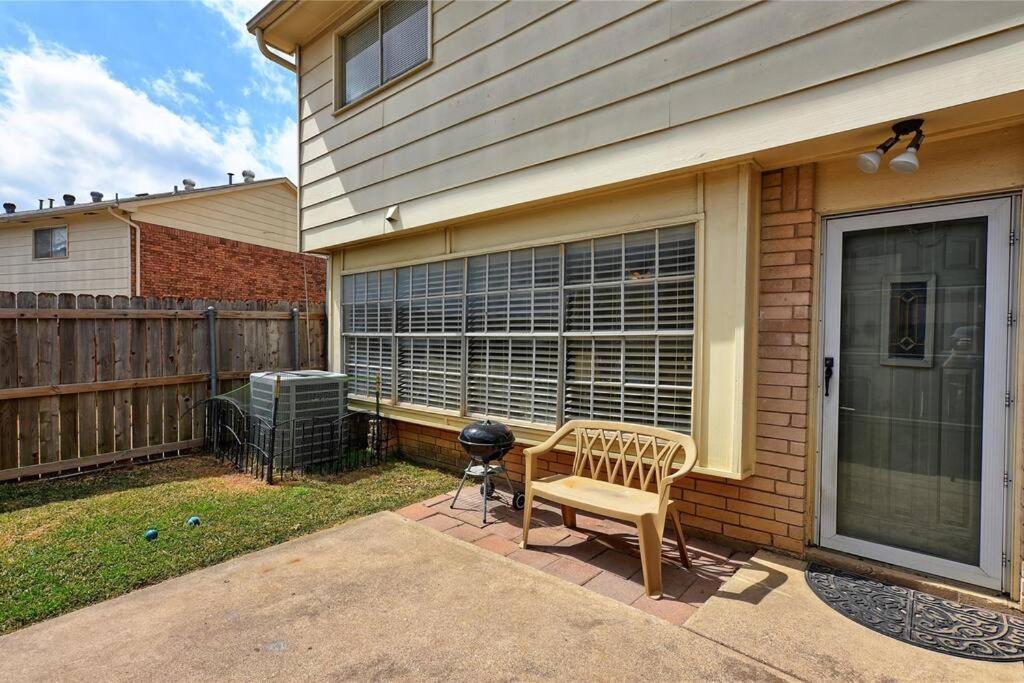 Mpressive Hideaway! Βίλα Grand Prairie Εξωτερικό φωτογραφία